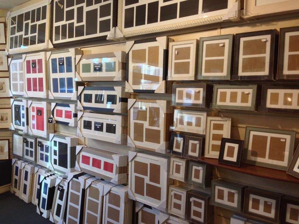 Multi Aperture Frames